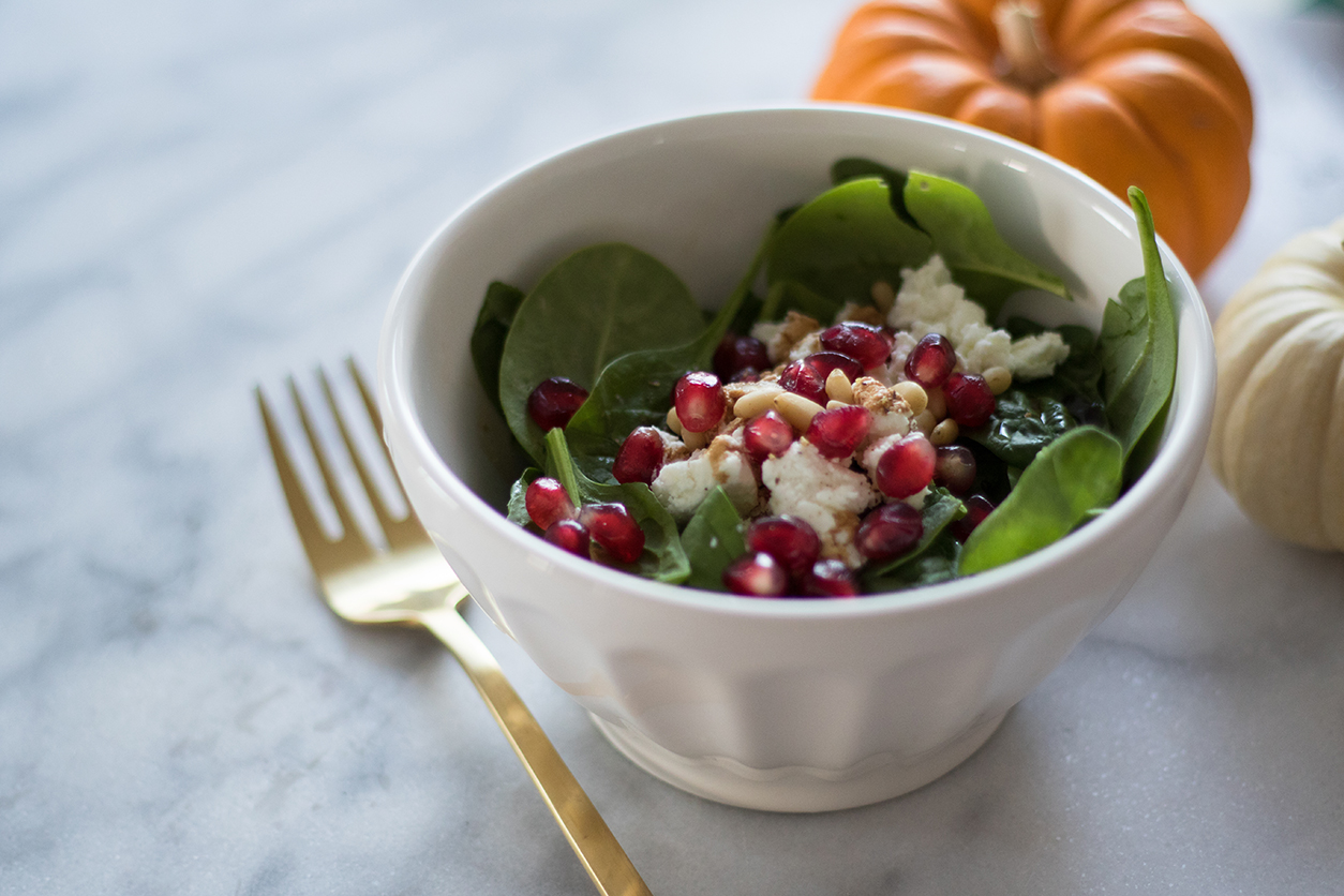 Pomegranate goat cheese spinach salad on joyfetti.com